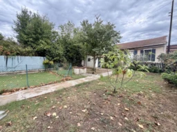 MAISON T3 65m2 / TERRAIN 400m2 / CHATEAU GOMBERT 1