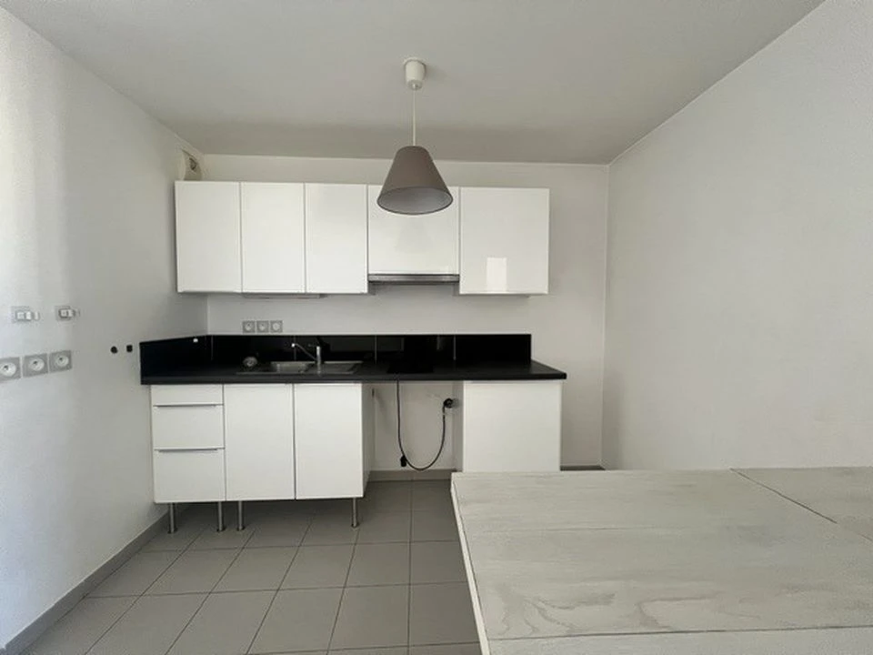 CUISINE STUDIO CLAIRIMMO BLANCARDE