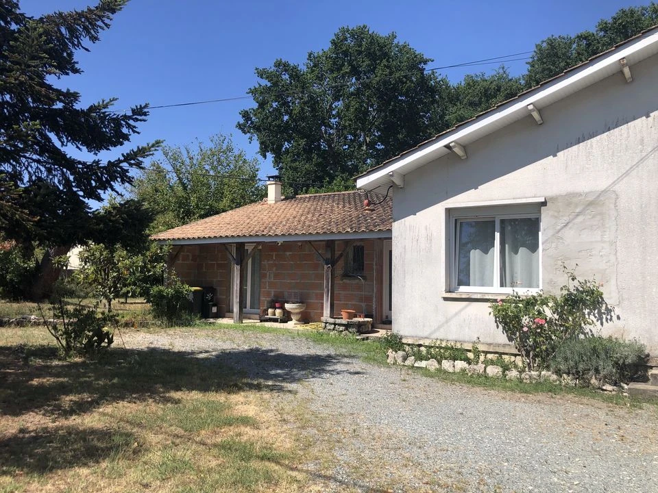 GAILLAN-EN-MEDOC MAISON T4 A VENDRE -3 CHAMBRES- T