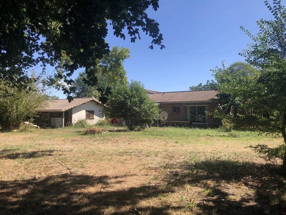 GAILLAN-EN-MEDOC MAISON T4 A VENDRE -3 CHAMBRES- T