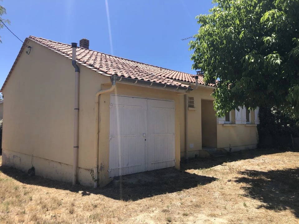 MAISON MITOYENNE ST LAURENT-MEDOC 73 m2 LUMINEUSE
