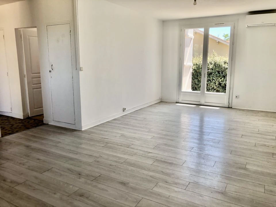 MAISON MITOYENNE ST LAURENT-MEDOC 73 m2 LUMINEUSE