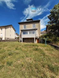 Maison familiale  avec jardin