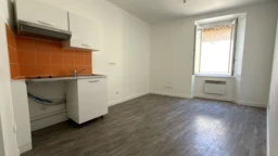 studio centre Aubagne