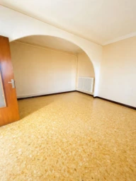Les Angles-maison 70m2-980m²terrain