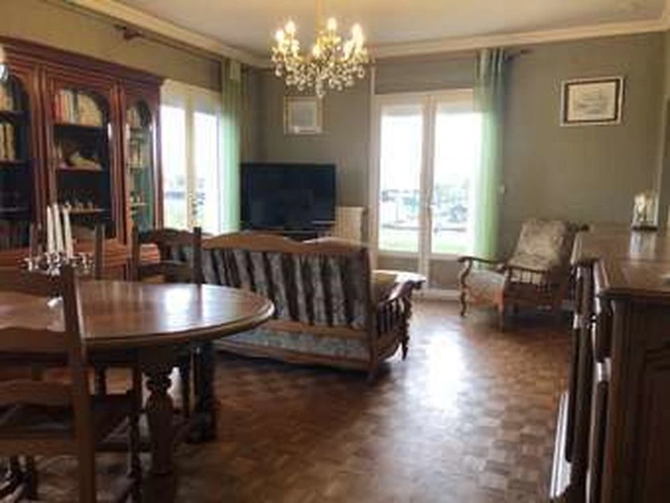 MAISON PAUILLAC T4 3 CHAMBRES GRAND TERRAIN 800 m2