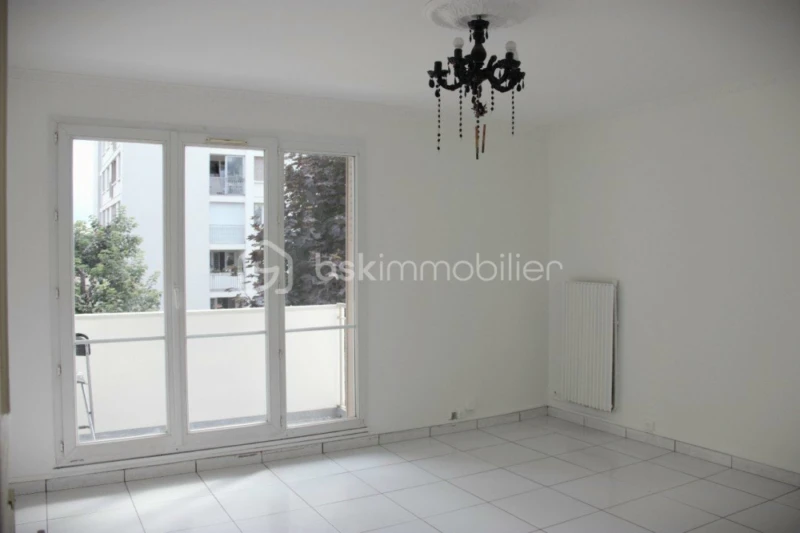 gagny_corinne_visbecq_immobilier_salon.jpg