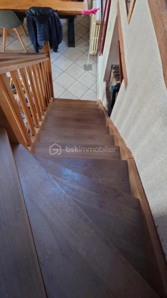 sAbkIv58SJiOm96FvcUqYfATzNvHqvA6tDDeuMTW.jpg