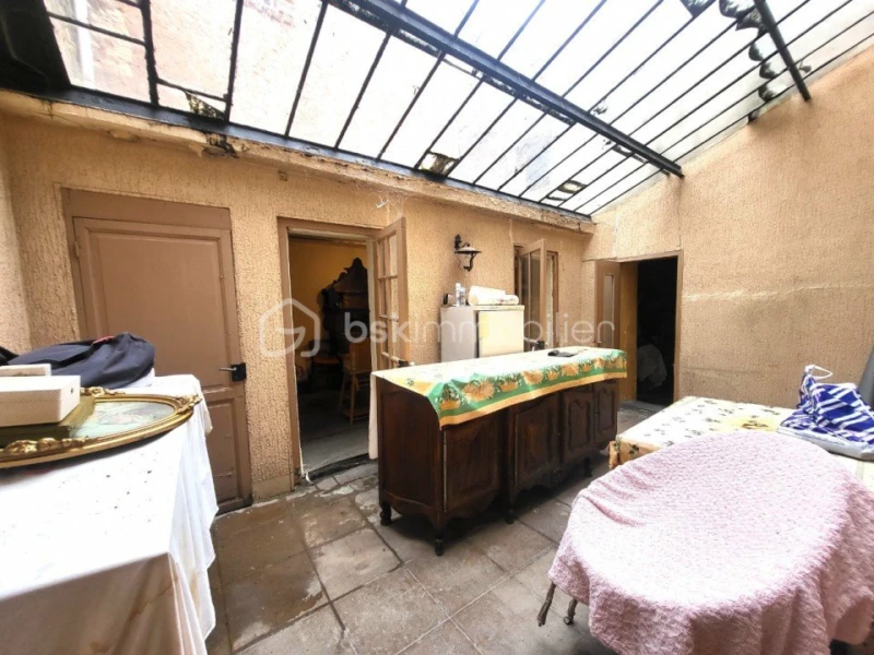 veranda.jpg