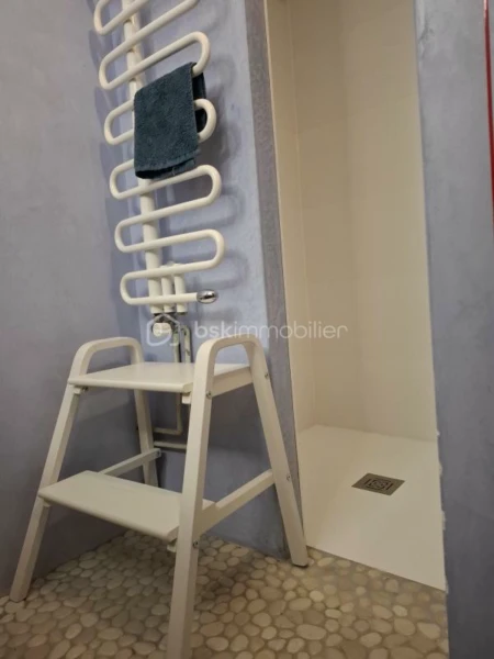 eWJDvGNdkXo3Va78CEq2dWK7LaH0QjHa5xGvUc5M.jpg