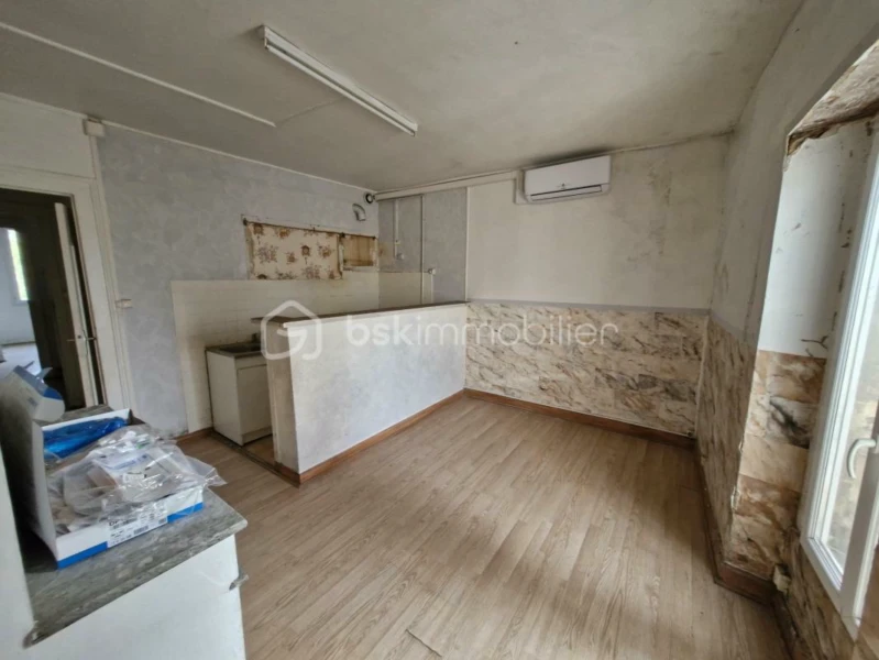 e65HkHa0dECy2HAtUJoKo5elqLtxAqRg7x83pBa1.jpg