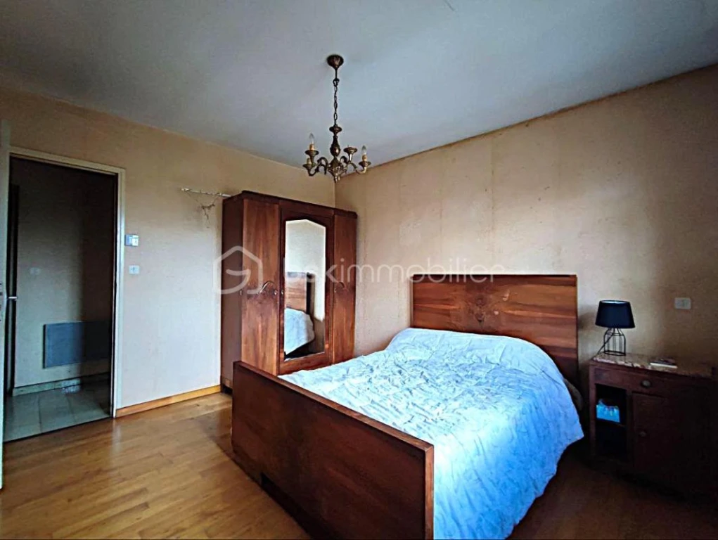 SdrJoPrtOZgAPEi9aXrUB7IG3xn20Se7y0kWFzNt.jpg
