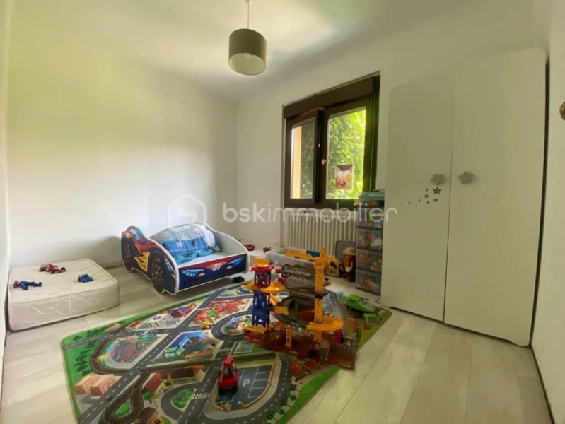 gBdoT5Atsiji6yeZC7DWUTTiEgyozcpXpkLXL2bm.jpg