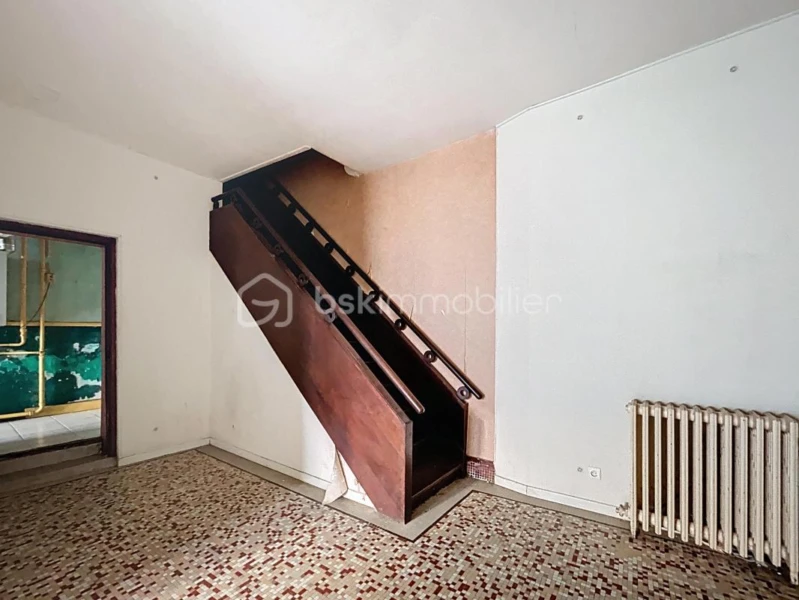 DfUuLi8AS5eMsH60zvxX6yclIdUCeLfvxN5c0EOS.jpg