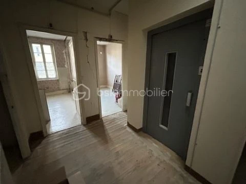 Q7aDopcICgxwB5W3IhJRcd3Pd0x6KFCVtgd5qIZt.jpg