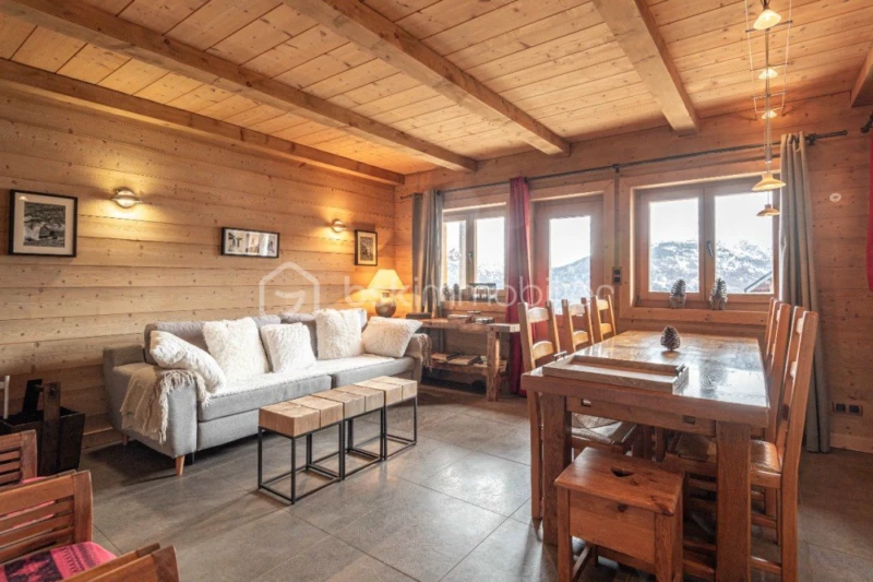 bsk_chalet_albannekapturebd_6.jpg