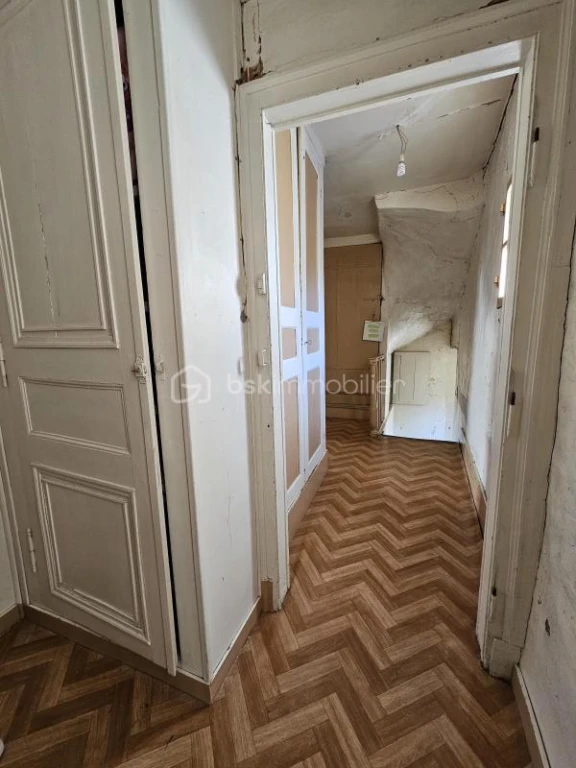 65r4HOZhF214E70kGYXabNWXhjgiQvacGYa1EGsG.jpg