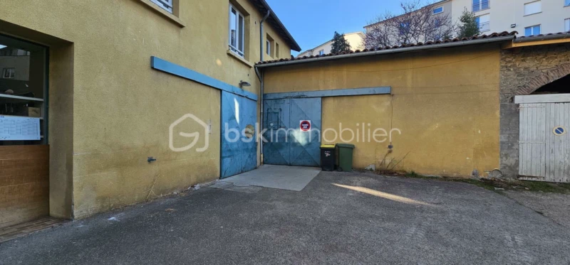 AQB5yhJCZIZOWGCrJdvaQAKFds0cg2d42NzXu243.jpg