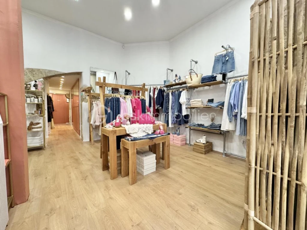 OOLGBq9BsABilkCEdUKoxQJzRWeapG7sRmyZ2Kxz.jpg