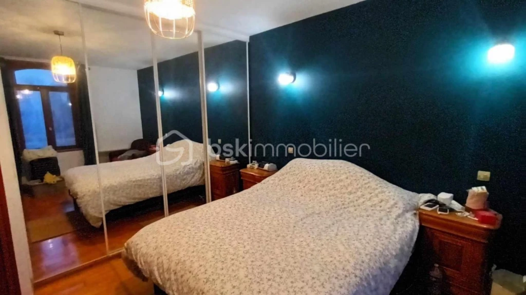 GHMmbs62pDiMFLtzX27YKojdqns33tCaSC0vlFr2.jpg
