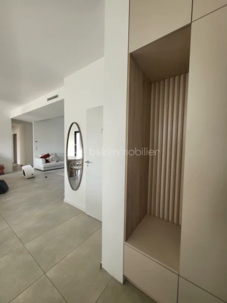 UXbhoK8McOTaJbptQanfmySpcj1BUQE2hbNhnywo.jpg