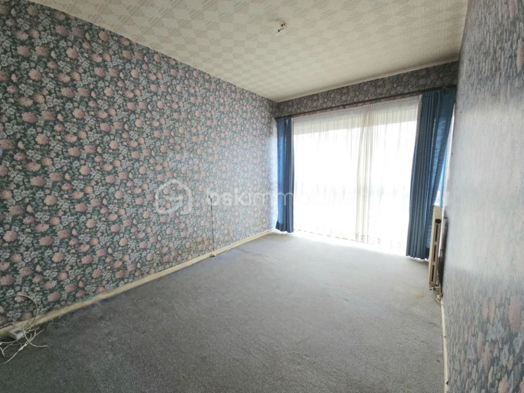 ZVOUDoXz1w8YimUkVe3Qoea56CZBUUX1i8PQyFE6.jpg