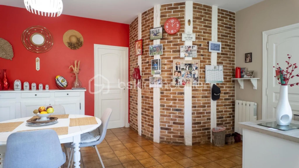3mLaCI1B4qmgdf3kdR1J4iWZdIO76E5jQVuVqQy5.jpg