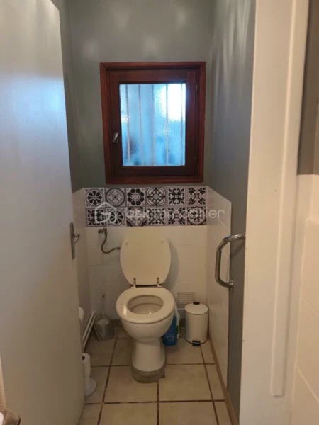 lGyS98nWUyrJdEj8WIOWESgPrRhIBxx8oZLjOZx1.jpg