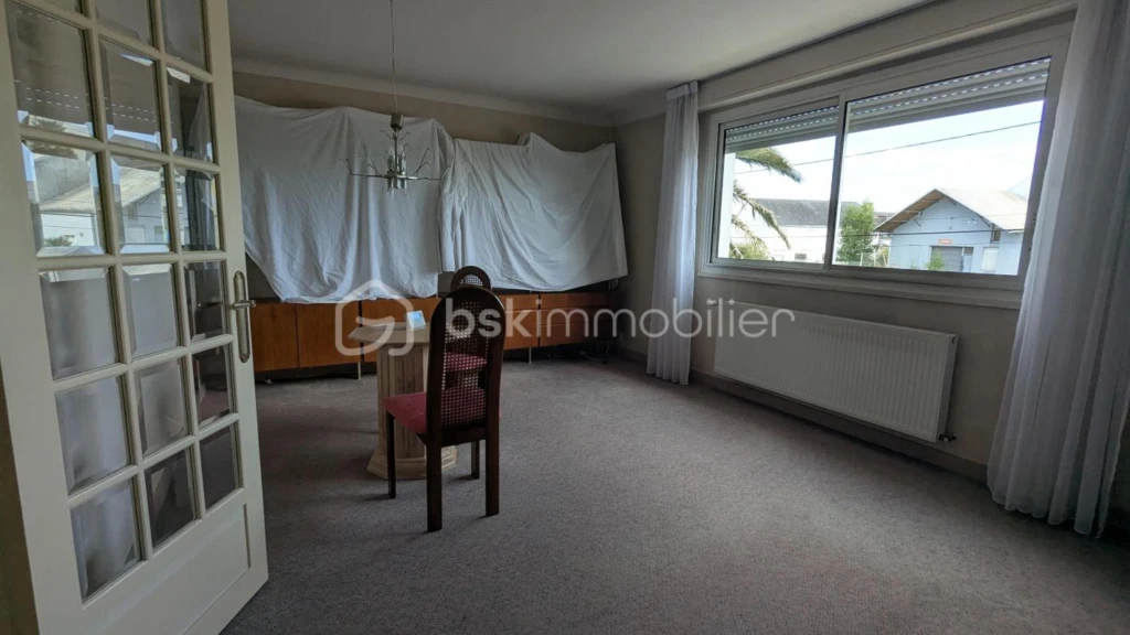 uuk8xZPk46riOHmPKbDdOMeslx7b278LL28WHPVN.jpg