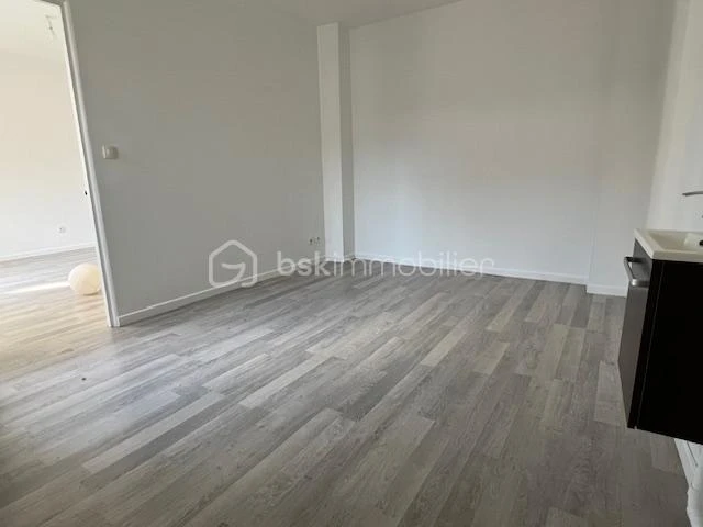 Fidh5nR16Y8JAxK8Zuq3MdeKgiZoWlJkTJeH51HP.jpg