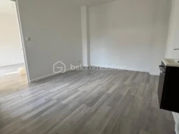 Fidh5nR16Y8JAxK8Zuq3MdeKgiZoWlJkTJeH51HP.jpg
