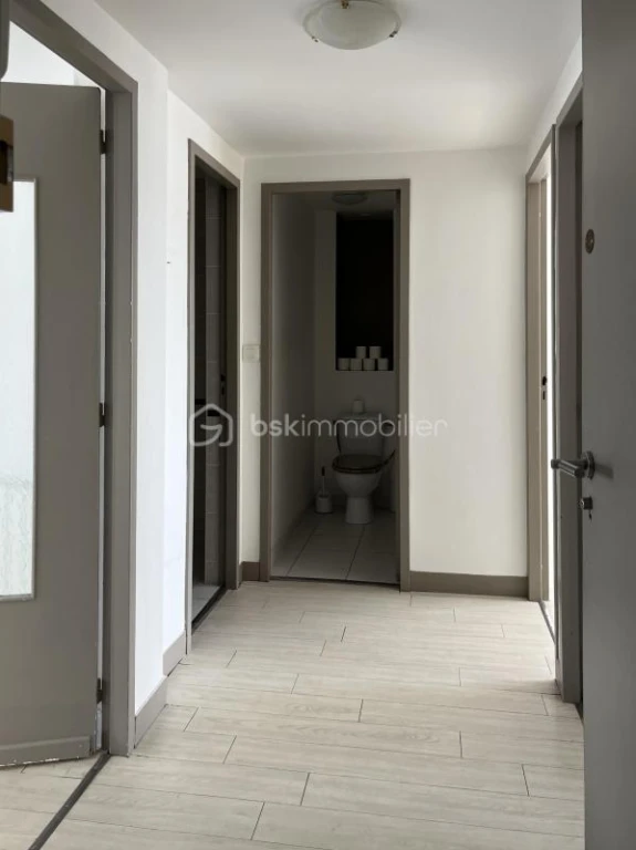 3X1awIDqSLkqsV0CMfIftdcJYdLleouyiZjCJzTb.jpg