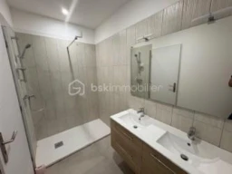 qNZAWmx7UHNDSBT160VbpQrB9Jku6v4x0YXUqIGJ.jpg