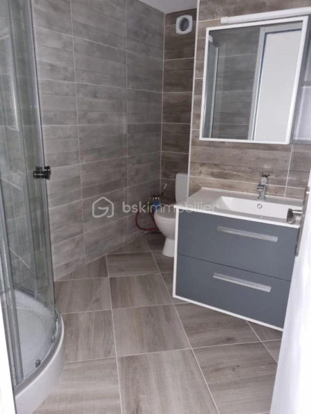 iereIQE17Bm5x0MasTIYX5Qv14x0M6hLOnluw2PM.jpg