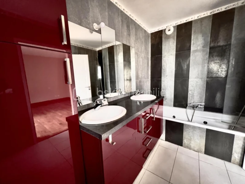 ibJ4iTtJmFspzHPwrGsboLND35NEBbdt5W7kzHMr.jpg