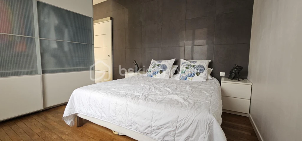 X4Lec3ZfhdN1MKk0hqeXFxTSb5TOGsCcbc8Z0Ctp.jpg