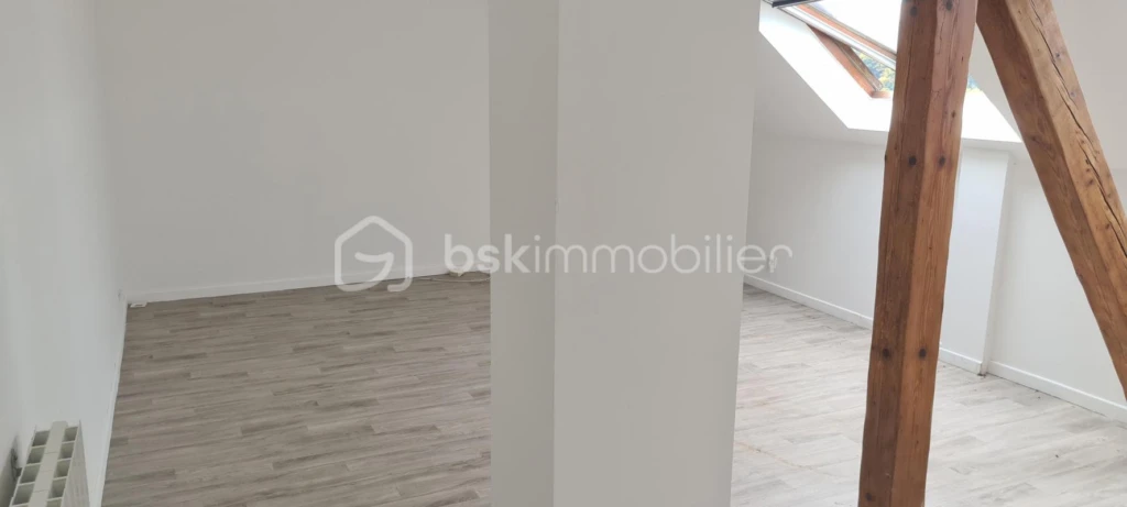 4sTnf2dg4rwr1DR5VrnqRBcI2CB6F24gnLJ8LtkT.jpg