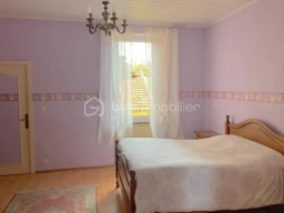 1ZdWAaP7iVLExUcz8Uyfi3NwvG01mFM29PxiaSi1.jpg
