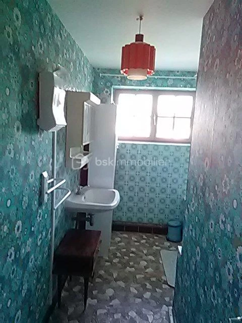 9eDWTx9kLHIpk6k8R7oa7s3aKNZPo1lTWNCNCvHl.jpg