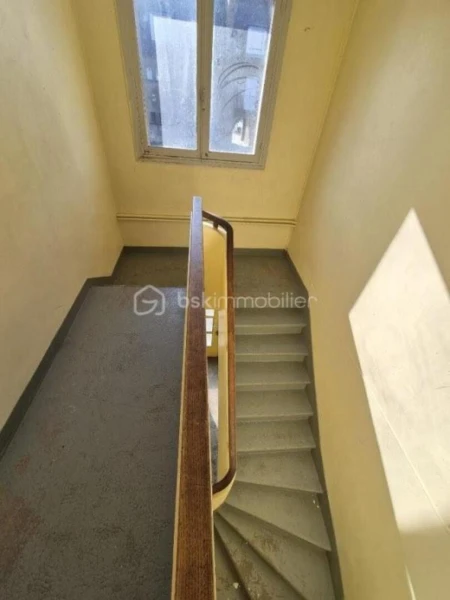 8aCttuhxiakCMjrvLdePSUUev7JN2Fy9h6ndFhvP.jpg