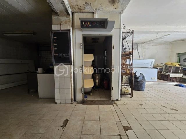 nHnaojxhVFJBJo6ovV2jik7T3DqZoXyp3bcBCYa8.jpg