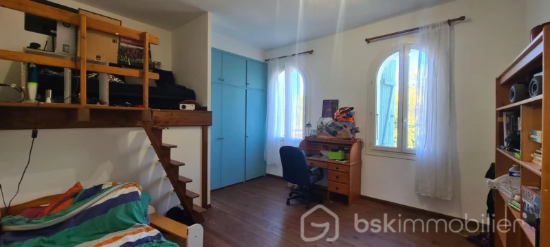 An2oBwBDLyoAZO5UVrBpxB7H2sx5zAIqAvW5vwO1.jpg