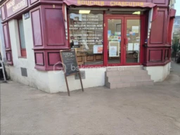 UrzdAJPUgQcUyoVQeT3iU0UeFWdIksawjmMmD37b.jpg