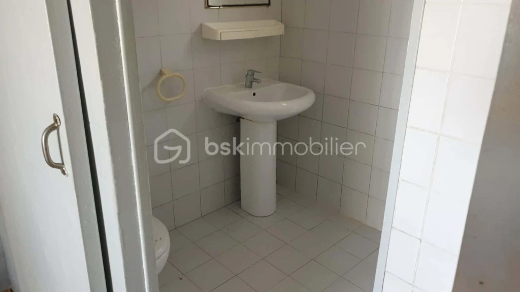 ir24zDnslZn3IGDq3jgQON7vSFeUkpnqGB97stYr.jpg