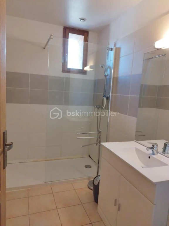 wIW2dbEQ3kMhsP95JT5AXvsAjO7Bi1X7LWU9Y2XJ.jpg
