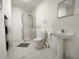 NNmS9p8GzY4SqtCa5hiwqa0tRZD698Xu33x9PLzW.jpg