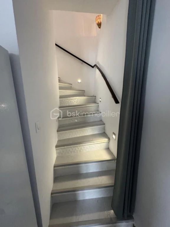 cu2W4oknqM3rQA3SZ7CRteTrf6Rl9xfVarZlL8wd.jpg