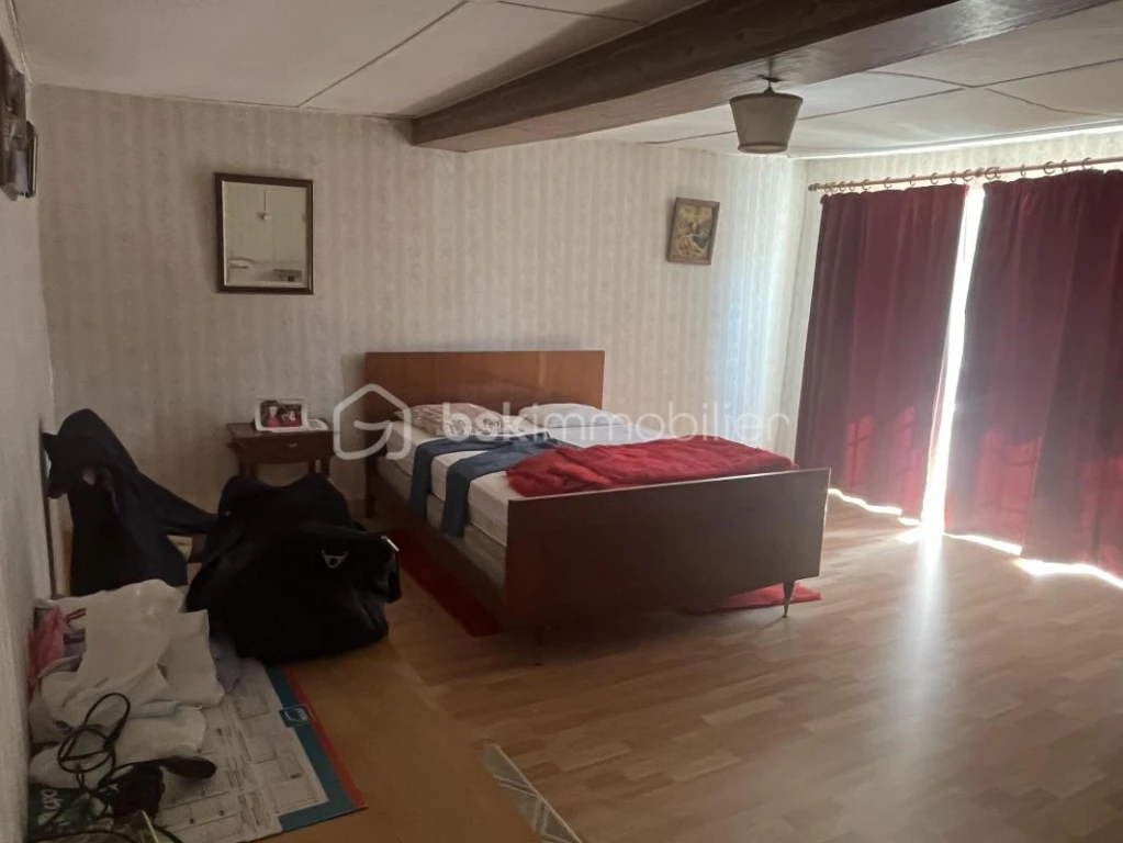 tfRi49qPvcsBe6UkiE2ojL09GS9fsSJxqjG4aq5W.jpg