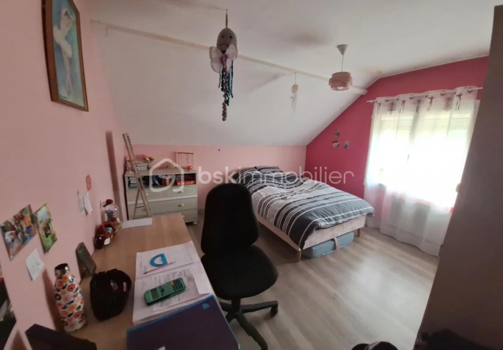 dkmsnNSaLBibEuSU491l217Wgl63oJ3c22JMpCpi.jpg