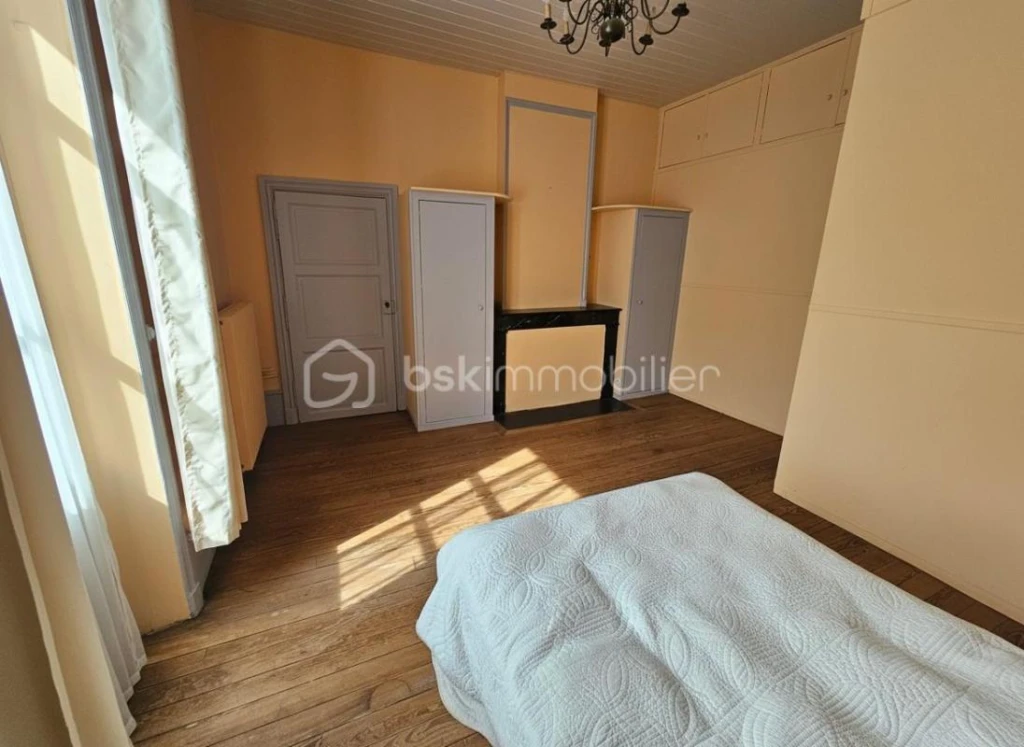 aUyNUurRgnVUbloFJ50EV5u8izOARo4NYnYPltdd.jpg